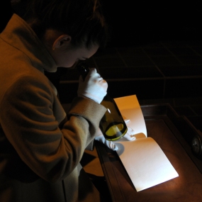 Dispositif de lecture, exposé dans le cadre d'Un vignoble, Une émotion, au château Pape Clément à Pessac, 2011
